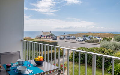 Logement:&nbsp;Les Trois Iles 102.7