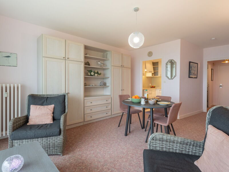 Logement:&nbsp;Les Trois Iles 102.2