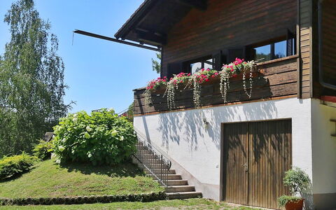 Rustika: Maison, Propriété, Mur, Domicile, Architecture, Bâtiment, Arbre, Zone Rurale, Chalet, Immobilier