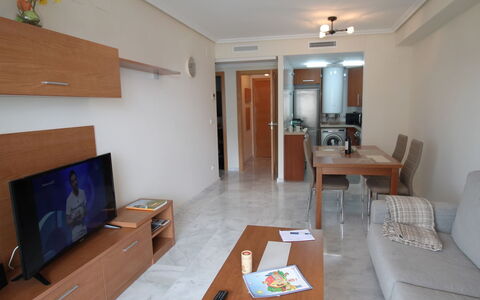 Vila Park: Pièce, Propriété, Bâtiment, Meubles, Salon, Design Intérieur, Maison, Sol, Dur, Immobilier