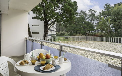 Saint Philibert 140: Appartement, Condominium, Balcon, Ombre, Hôtel, Daylighting