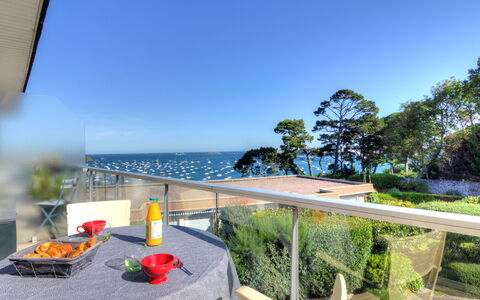 Dinard 220: Propriété, Immobilier, Maison, Ciel, Bâtiment, Vacances, Architecture, Domicile, Pièce, Recours
