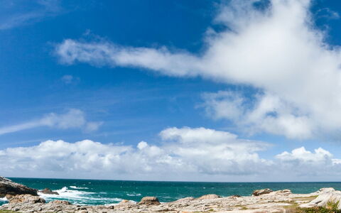 Le Ménez: Ciel, Nuage, Mer, Bleu, Jour, Océan, Côte, Plage, Rive, Cumulus