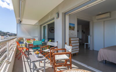 Logement:&nbsp;Le Grand Pavois 279.3
