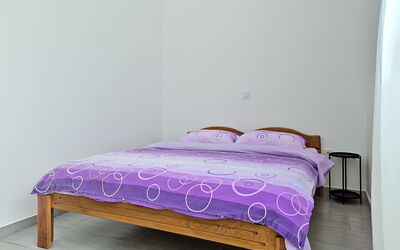 Logement:&nbsp;Ivan 107.1