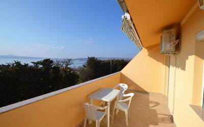 Logement:&nbsp;Ivan 107.2