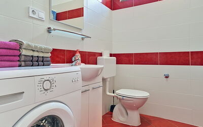 Logement:&nbsp;Ivan 107.3
