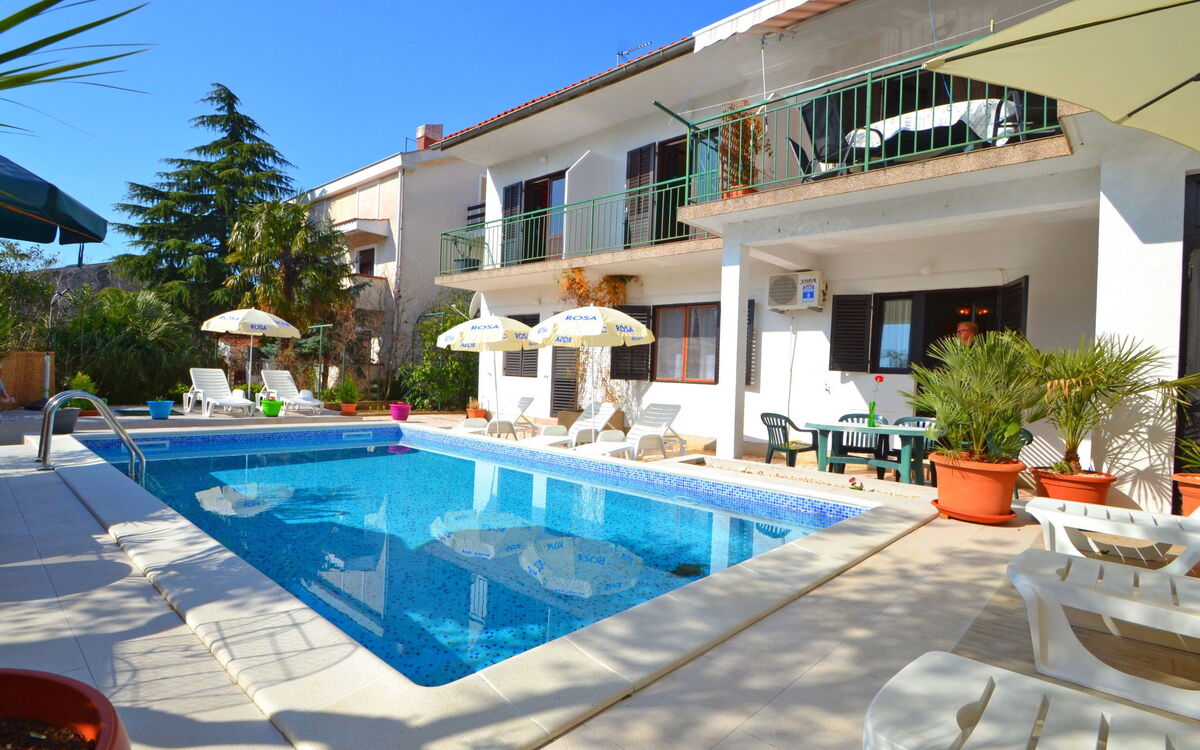 Logement:&nbsp;Antonina 127.1