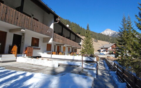Monti Pallidi: Propriété, Neige, L'Hiver, Bâtiment, Maison, Montagne, Ciel, Immobilier, Architecture, Domicile