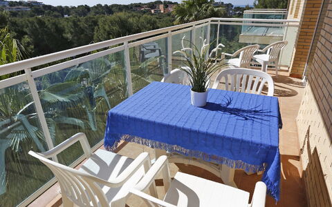 Ontario: Propriété, Immobilier, Maison, Meubles, Balcon, Bâtiment, Table, Pièce, Vacances, Mobilier De Jardin
