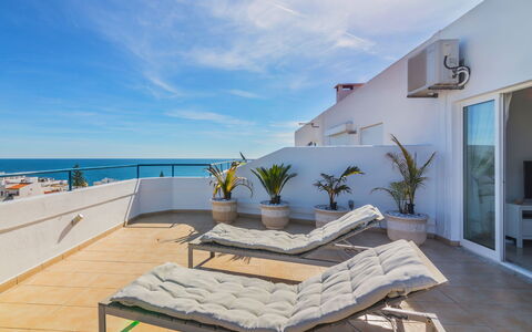 Praia da Luz Sea View: Propriété, Maison, Bâtiment, Immobilier, Pièce, Architecture, Appartement, Domicile, Design Intérieur, Sol