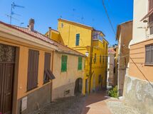 via De Tommaso