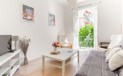 Nice 434: Table, Meubles, Plante, Propriété, Plante D'Appartement, Design Intérieur, Cadre, Confort, Éclairage, Orange