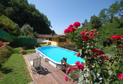 Casa Milena: Piscine, Propriété, Botanique, Fleur, Loisir, Recours, Plante, Jardin, Vacances, Villa