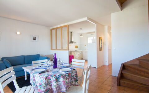 Les Terrasses du Cap: Pièce, Propriété, Meubles, Bâtiment, Sol, Design Intérieur, Maison, Chambre, Immobilier, Plafond