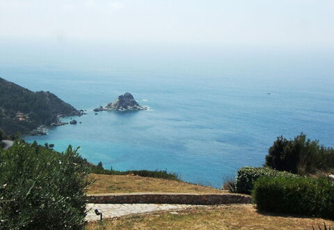 Raggio Di Sole Sull'argentario: Ciel, Mer, Côte, Cotiers Et Relief Océaniques, Atmospherique Phénomène, Promontoire, Océan, Promontoire, Baie, Arbre