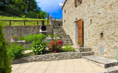 La Casa del Nonno: Équipement Extérieur Play, Toboggan, Espace Public, Terrain De Jeux, Chute, Jardin, Arrière-Cour, Ombre, Loisir, Pelouse