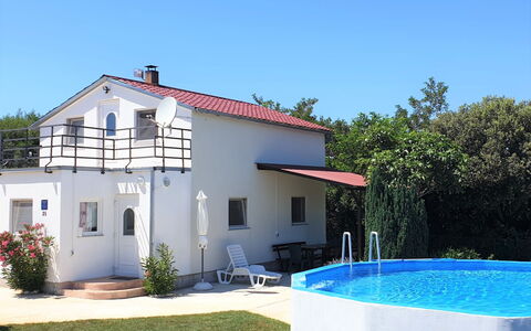 Martina: Propriété, Maison, Domicile, Bâtiment, Immobilier, Villa, Chalet, Façade, Biens, Piscine