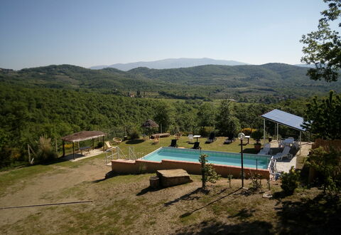 Villa Leo: Propriété, Piscine, Région Sauvage, Station De Montagne, Montagne, Réserve Naturelle, Maison, Arbre, Loisir, Ciel