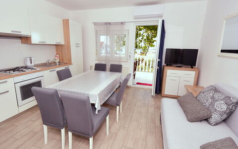 Magis: Meubles, Propriété, Cadre, Bleu Azur, Bois, Éclairage, Design Intérieur, Confort, Sol, Sol
