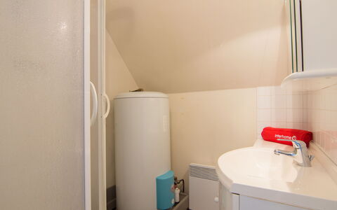 Le Beauvoir Rose: Bâtiment, Sol, Design Intérieur, Sol, Maison, Salle De Bains, Accessoire Salle De Bain, Pièce