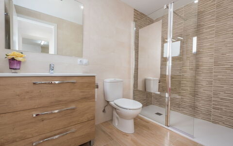 Sa Lluna: Salle De Bains, Pièce, Propriété, Tuile, Sol, Design Intérieur, Violet, Immobilier, Architecture, Mur