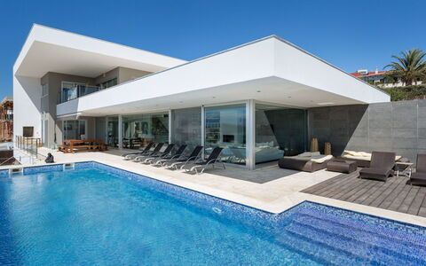 Villa Vogue: Propriété, Piscine, Bâtiment, Maison, Architecture, Immobilier, Domicile, Villa, Biens, Recours