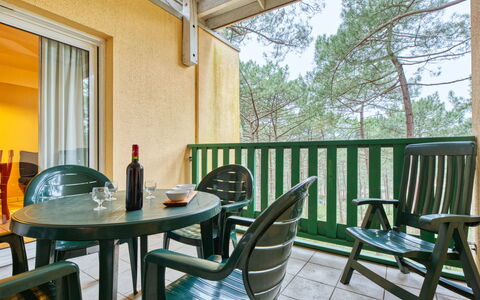 Maubuisson 250: Maison, Domicile, Chalet, Biens, Allée, Balcon, Siding, Villa
