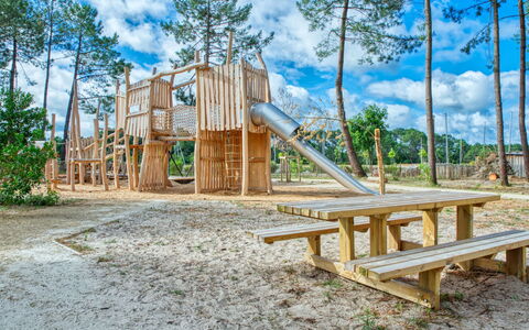 Eden Club: Arbre, Bois, Lumber, Ombre, Toboggan, Parc, Planche, Équipement Extérieur Play, Le Sable