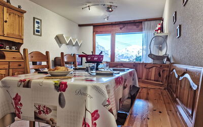 Logement:&nbsp;Victoria 1C0 379.4