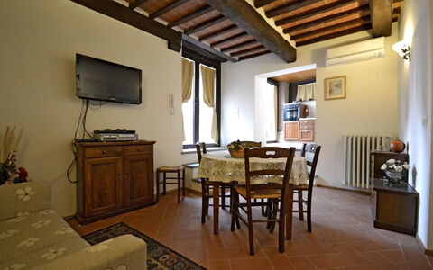 Appartamento Passerini: Pièce, Propriété, Bâtiment, Meubles, Design Intérieur, Plafond, Maison, Sol, Immobilier, Salon