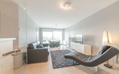 Logement:&nbsp;Queen Mary 302 with Balcony 727.2