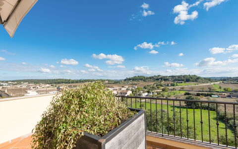 Ses Vistes: Propriété, Immobilier, Ciel, Architecture, Pièce, Maison, Domicile, Appartement, Balcon, Zone Résidentielle