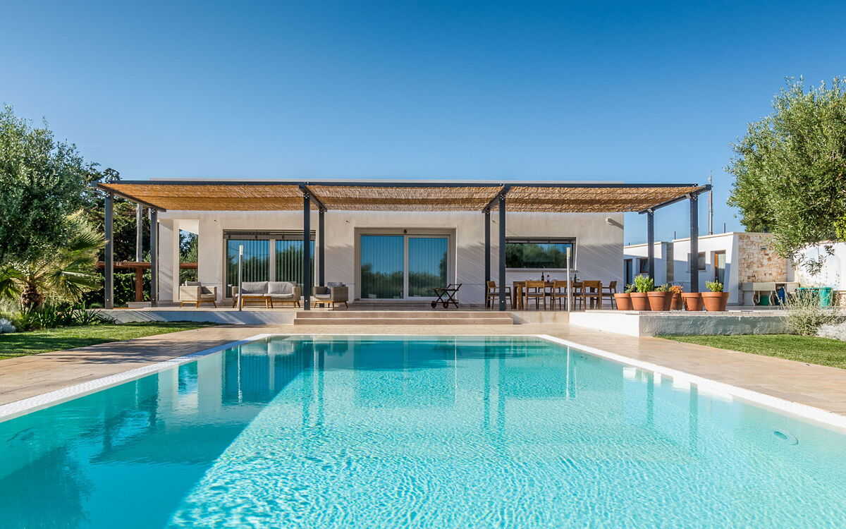 Ichiani Villa