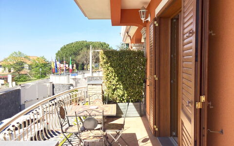 etna-view-holiday-house-2-trecastagni-catania-multyproperty-balcony