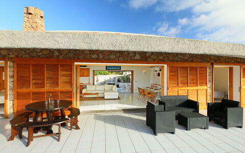 Matì: Propriété, Maison, Bâtiment, Domicile, Immobilier, Chalet, Pièce, Toit, Architecture, Biens