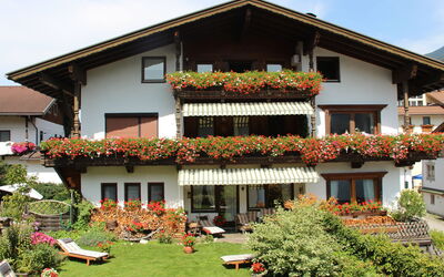 Aschau im Zillertal 485: Maison, Propriété, Bâtiment, Domicile, Immobilier, Zone Résidentielle, Toit, Architecture, Façade, Zone Rurale