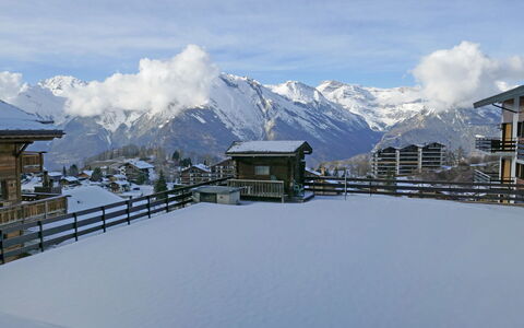 Grenier 5: Neige, Montagne, Montagnes Relief, Chaîne De Montagnes, L'Hiver, Ciel, Alpes, Station De Montagne, Nuage, Architecture