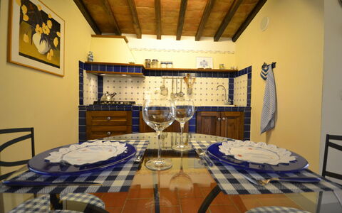 Casale Valentina: Pièce, Propriété, Design Intérieur, Bâtiment, Meubles, Table, Maison, Immobilier, Salle À Manger, Plafond