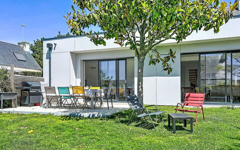 Bon Port: Domicile, Zone Résidentielle, Arbuste, Maison, Lot Terre, Jardin, Ombre, Biens, Aménagement Paysager