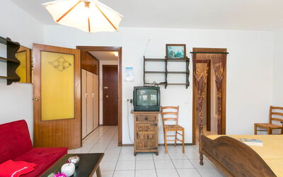 Logement:&nbsp;Roses Holiday Center 940.11