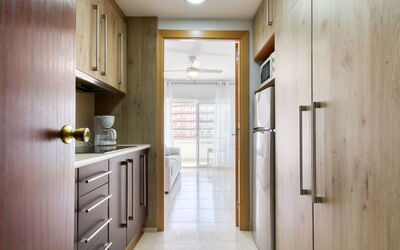 Logement:&nbsp;Roses Holiday Center 940.26