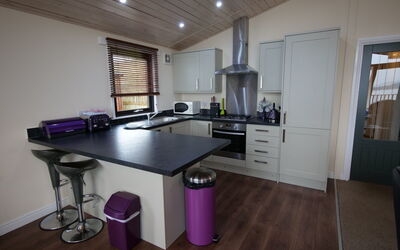 Loch Leven Lodge