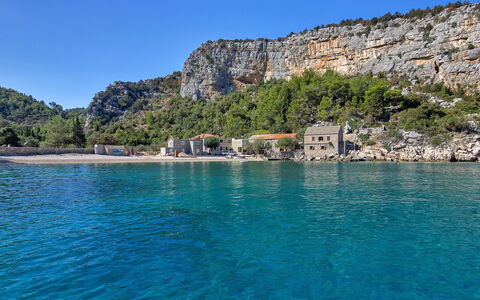 Ruža: Plan D'Eau, Mer, Cotiers Et Relief Océaniques, Côte, L'Eau, Paysage Naturel, Anse, Baie, Promontoire, Bleu Azur