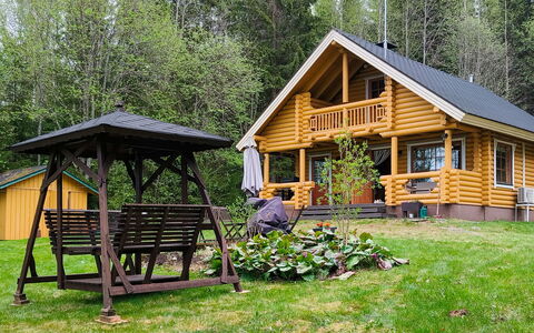 Mäntyniemi: Bois, Maison, Chalet, Toit, Domicile, Siding, Cabane En Rondins, Zone Rurale, Lot Terre, Batiments Jardin