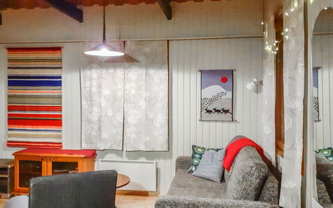 Kaukosaaren Ahonlaita: Meubles, Design Intérieur, Sol, Sol, Bois, Plafond, Pièce, Textile, Éclairage, Luminaire