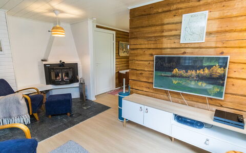 Pelkkaveska: Bois, Sol, Design Intérieur, Meubles, Sol, Parquet, Domicile, Pièce, Salon, Plafond