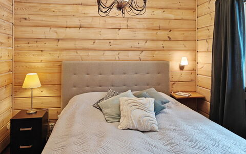 Ihtingin Koskikara: Meubles, Design Intérieur, Bois, Chambre, Lit, Sol, Sol, Éclairage, Linge, Drap De Lit