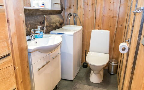 Costa Ruca: Siège De Toilette, Luminaire Plomberie, Bois, Toilette, Sol, Lavabo, Sol, Salle De Bains, Évier, Plomberie