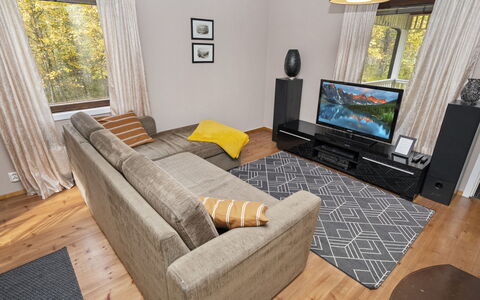 Vuorimäki: Meubles, Sol, Sol, Design Intérieur, Canapé, Bois, Salon, Pièce, Domicile, Éclairage